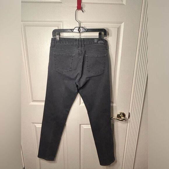 Kut from the Kloth jeans - Picture 2 of 4